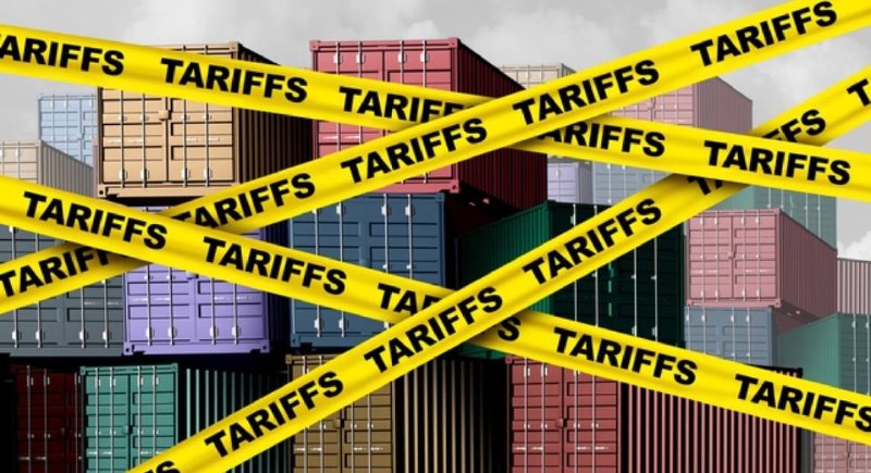 JUST IN - Trump announces that he will raise the tariff rate from 10% to 15%, effective immediately, on countries worldwide, 