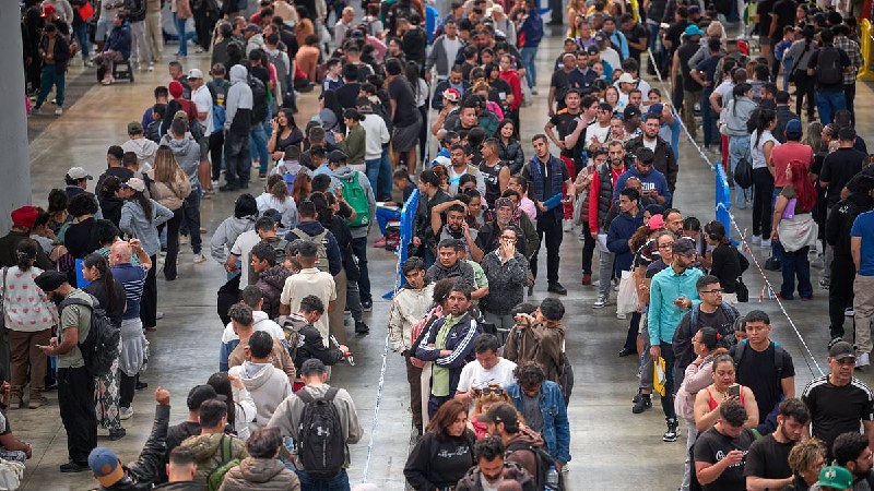 Spain sees 1.3MILLION applications from undocumented migrants