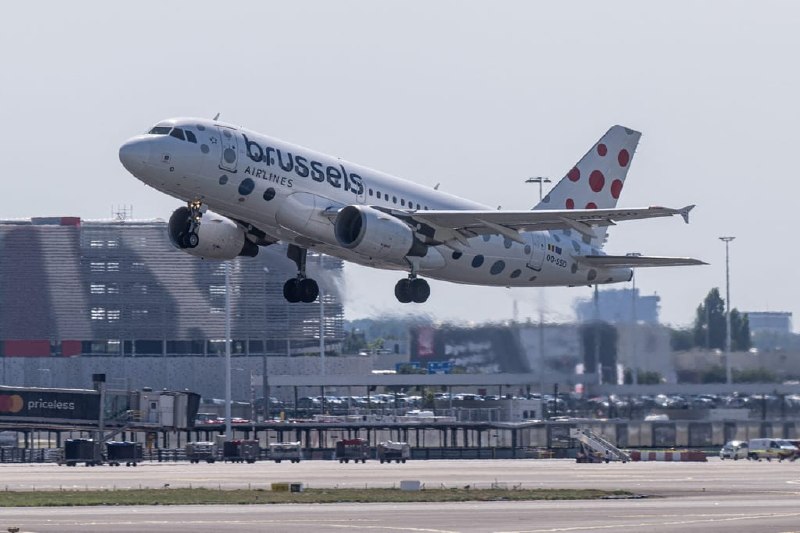 Europe has 'maybe 6 weeks of jet fuel left'