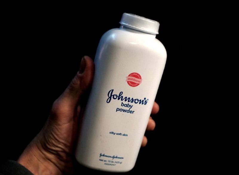 JUST IN - Johnson & Johnson reaches a $5.5 billion settlement in the lawsuits that allege its baby powder and other talc products cause ovarian cancer.Read here: 