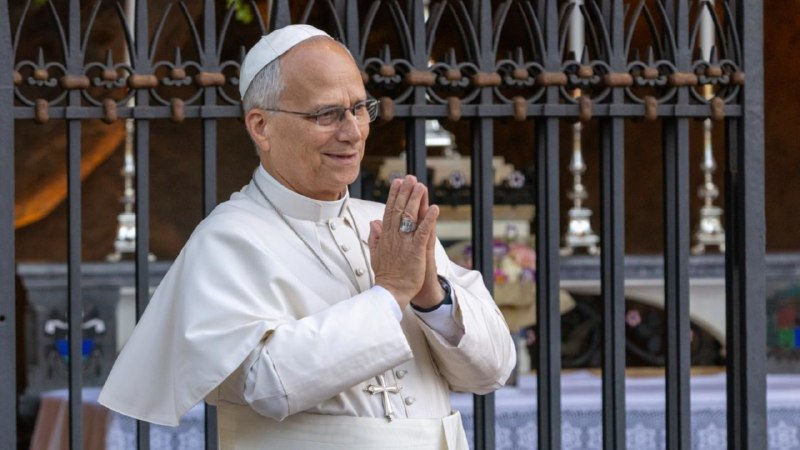 Pope to undergo surgery after lump found on lung
