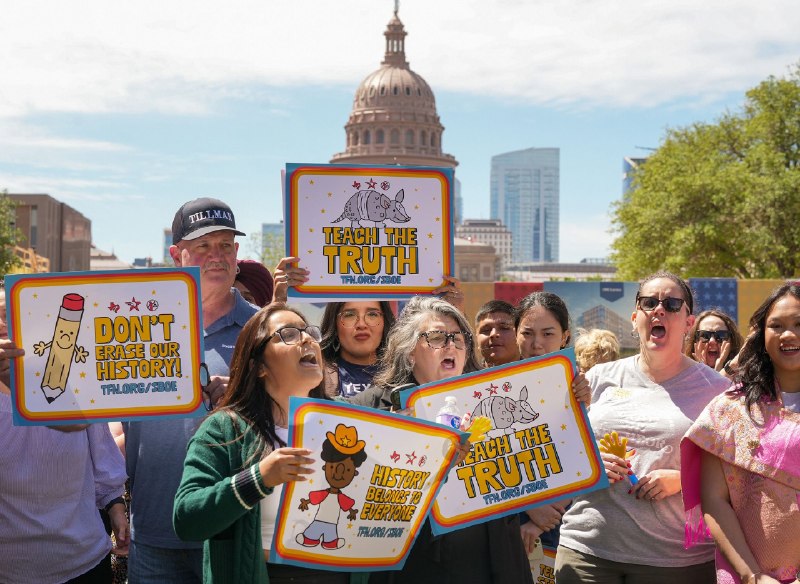 Texas State Board of Education votes to require millions of students to study Bible stories