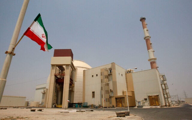 Russia evacuates 198 more staff from Iran's Bushehr nuclear plant