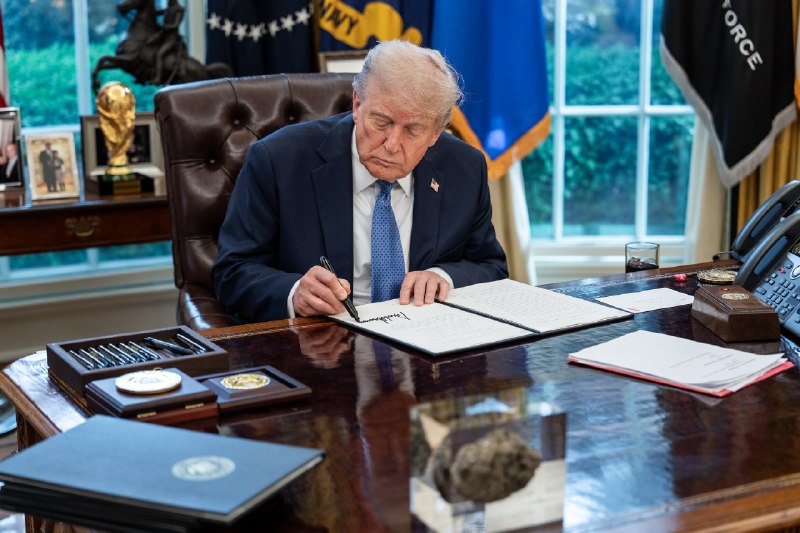 Trump postpones AI executive order due to concerns about overregulation