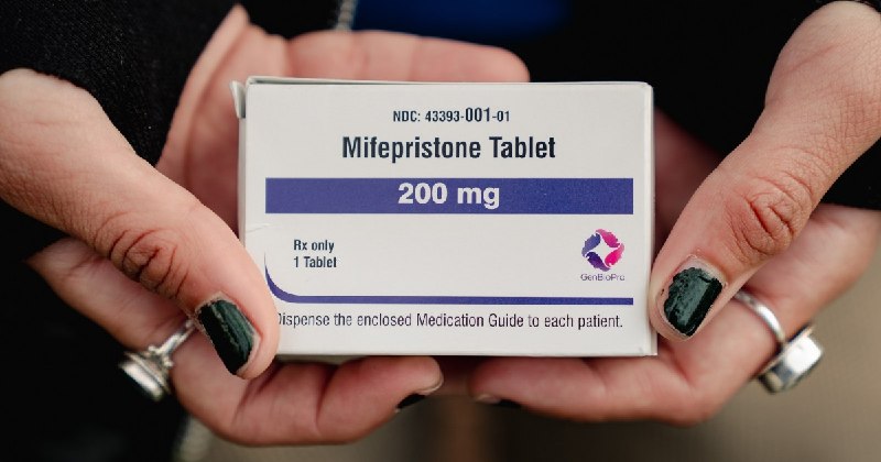 SCOTUS temporarily extends full access to abortion pill