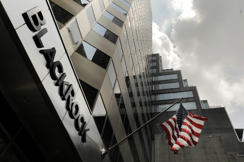 BlackRock restrics withdrawals from flagship private credit fund after outflows surge